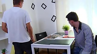18 Videoz - She wants more cash and sex