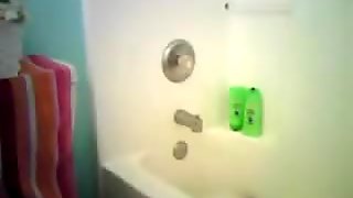 Emo Teen Masturbates In The Tub